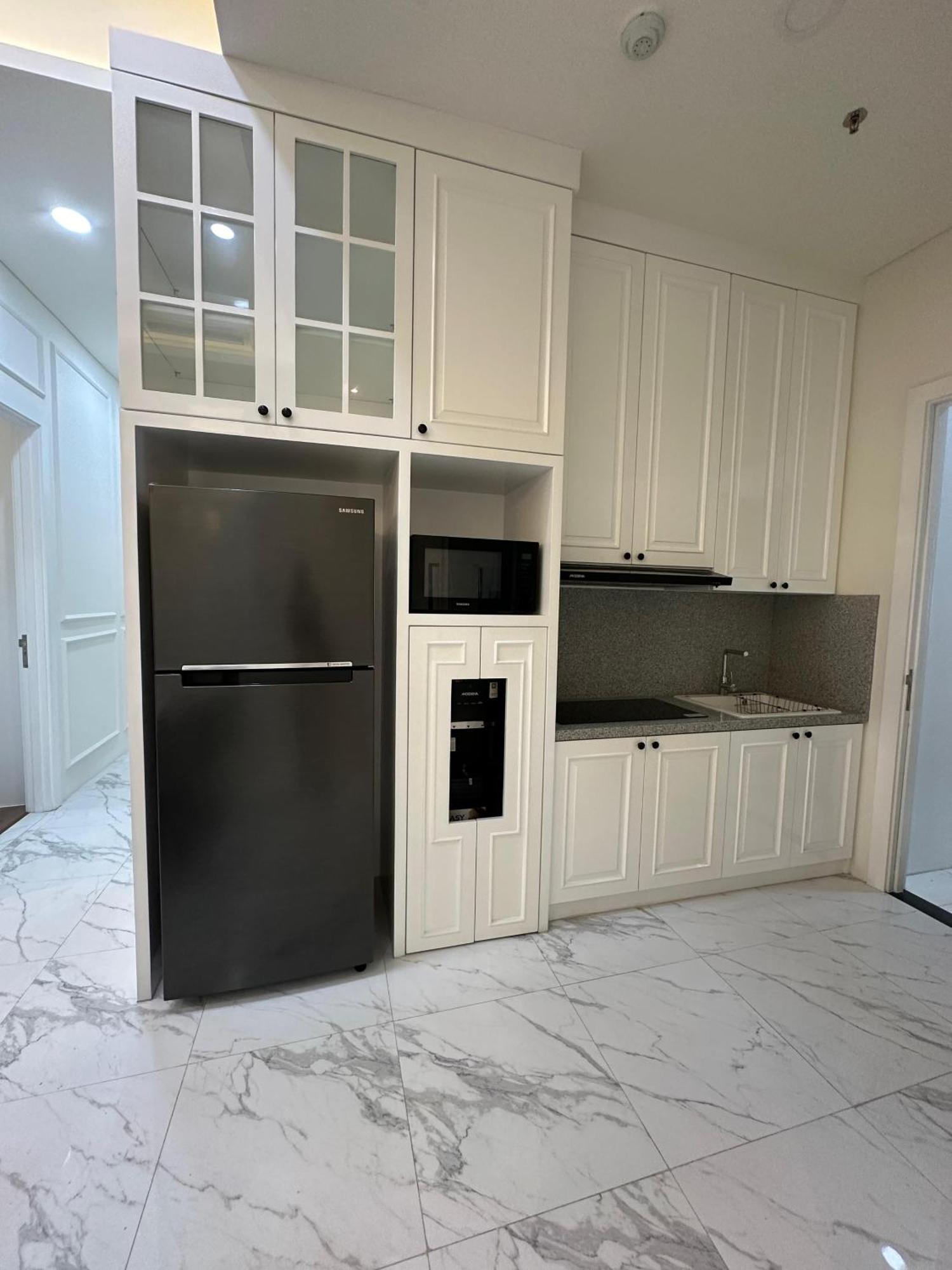 Super Penthouse Stmoritz Apartment, Lippomall Puri Indah Jakarta Eksteriør billede
